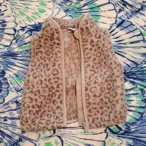 Grey leopard old navy baby vest 3-6 month